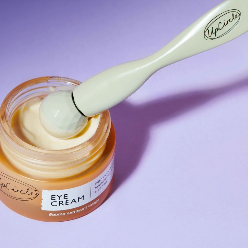 UpCircle Eco Eye Roller - Plastfri Øyeroller